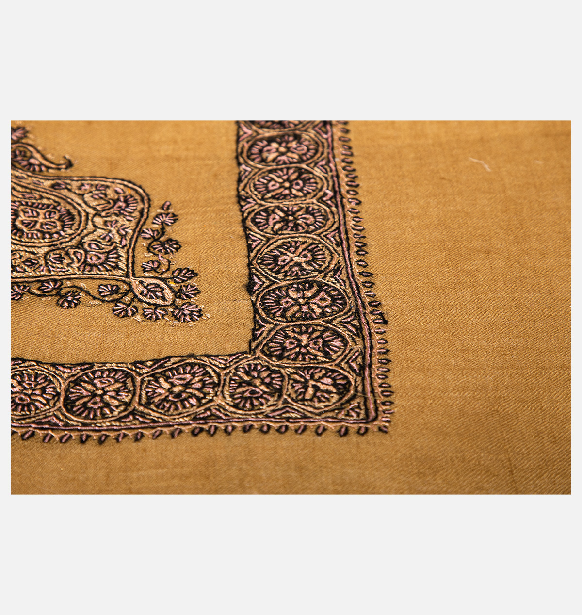 pashmina-turma-embroided-brown-beige-2.jpg