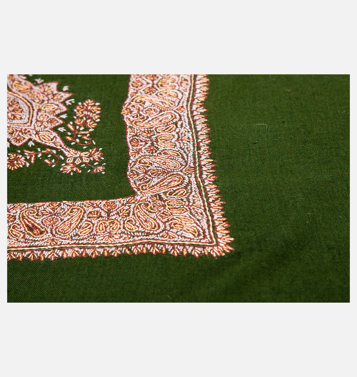 pashmina-turma-embroided-green-orange-2.jpg